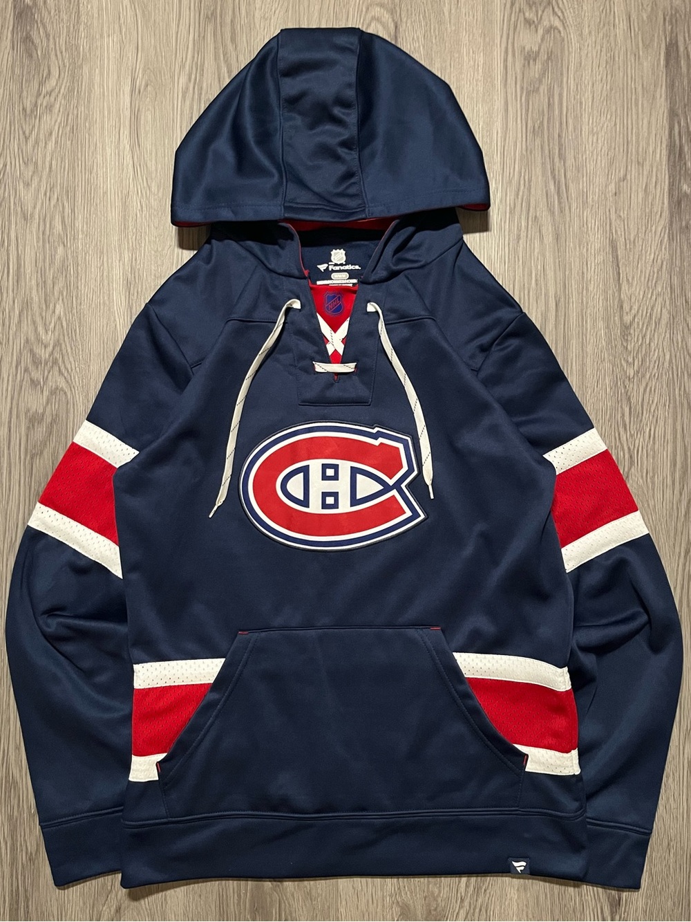 Fanatics Montréal Canadiens NHL hockey jersey sweater hoodie men’s medium ￼